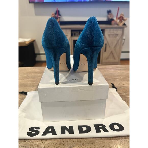 NEW Sandro Daphnée Velvet Courts in Turquoise size 36 - Picture 7 of 8